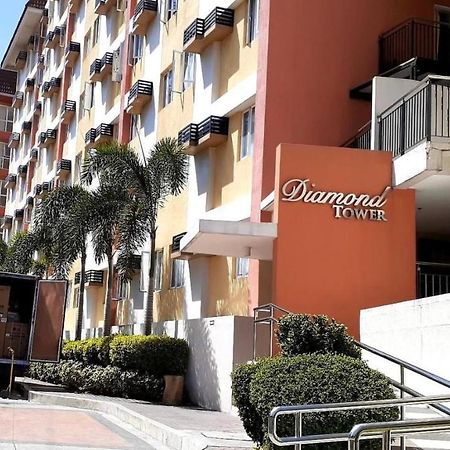 Lancris Residences 2 Bedroom Entire Apartment Near Airport With Pool Paranaque City Ngoại thất bức ảnh